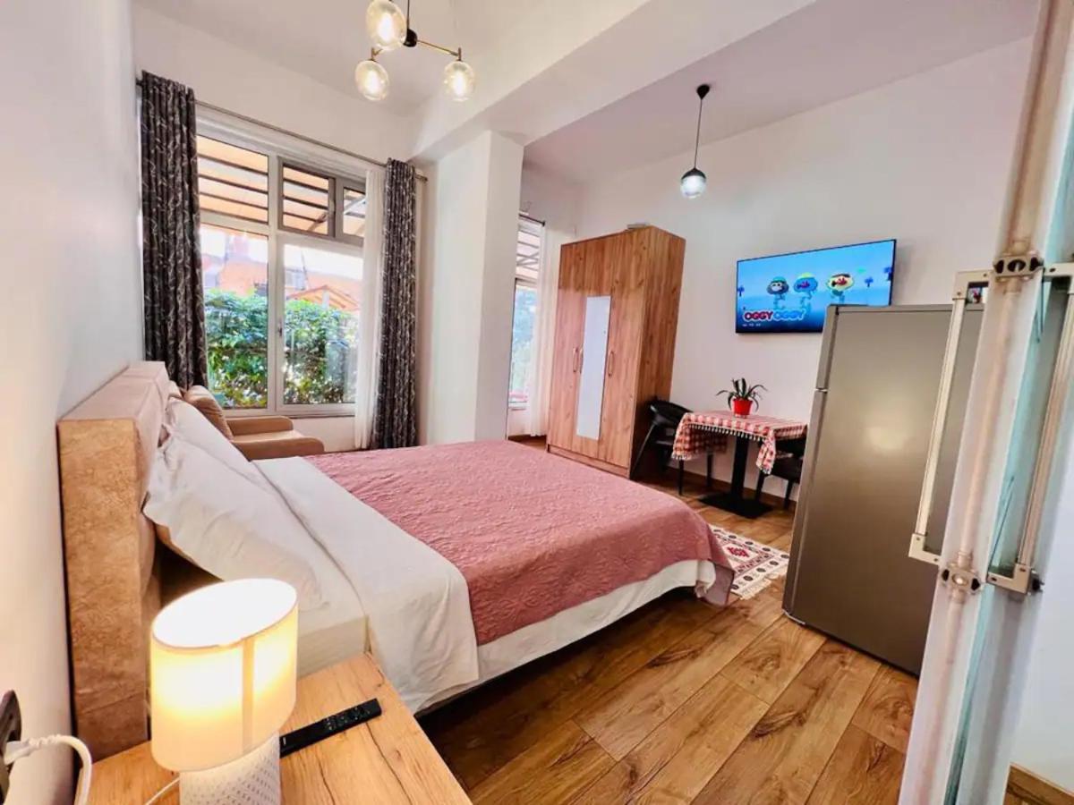 Comfy Studio In City Center Tirana Zewnętrze zdjęcie